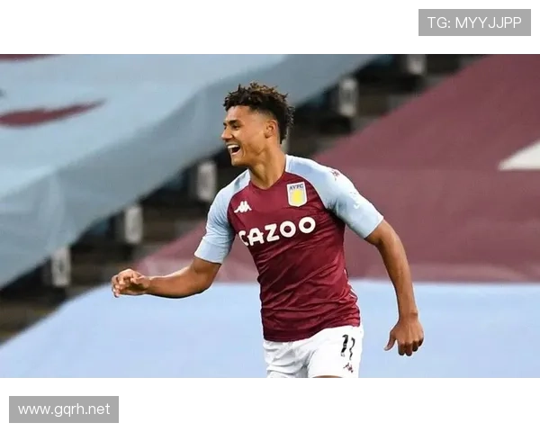 沃特金斯为何难获豪门青睐:战术适配与上限疑虑 沃特金斯为何难获豪门青睐:战术适配与上限疑虑