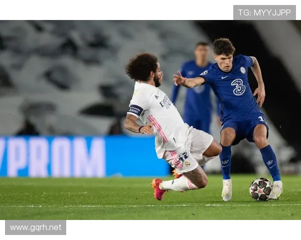 切尔西引援频繁却表现混乱，核心框架缺失影响赛季走势